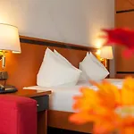Ξενοδοχείο Alpenland St Johann 4*