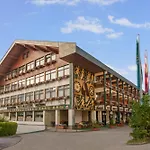 Alpenland St Johann 4*