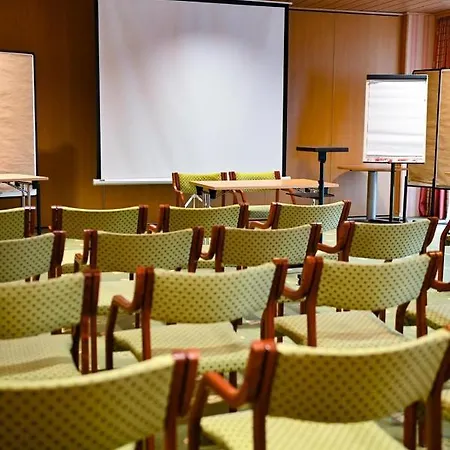 Alpenland St Johann 4*