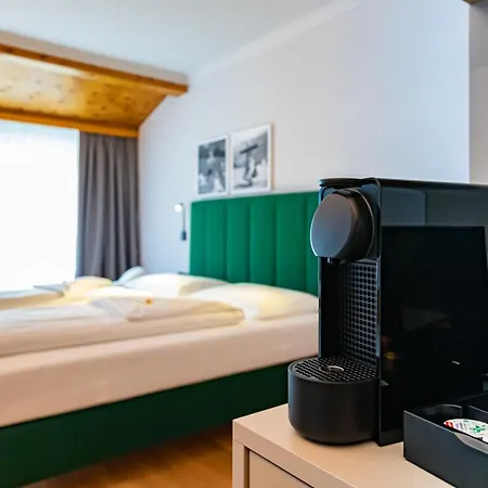 Alpenland St Johann Hotel