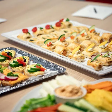 Alpenland St Johann 4*