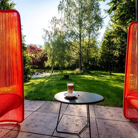 Alpenland St Johann 4*