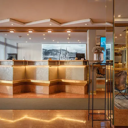Alpenland St Johann Hotel 4*