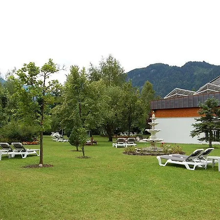 Alpenland St Johann Hotel