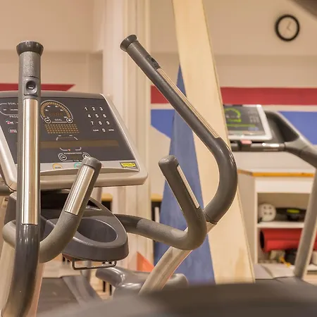 Alpenland St Johann Hotel 4*