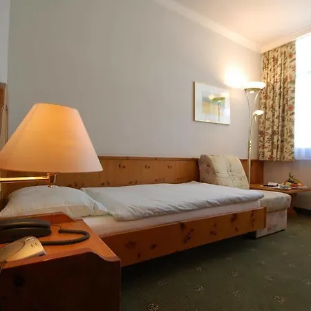 Hotel Alpenland St Johann