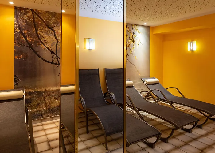 Otel Alpenland St Johann 4*