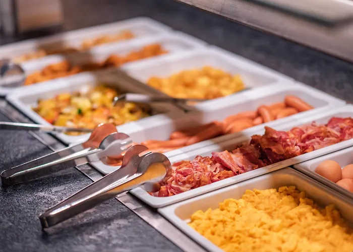 Hotel Alpenland St Johann 4*